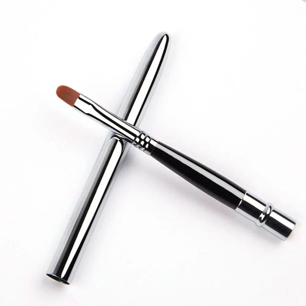 Beauty Make Up Tool Lip Gloss Brush Makeup Brush with Protect Cap Lady Lipstick Brush Cosmetic Brush Concealer Brush Lip Brush